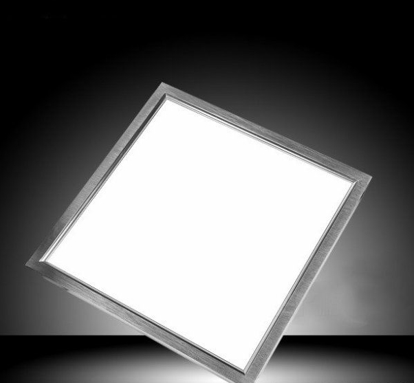 宜賓直發(fā)光LED面板燈 600x600mm 